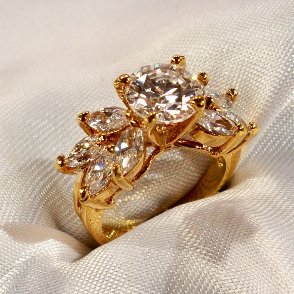 NEW Round & Marquise Cut Cubic Zirconias Gold Designer Ring